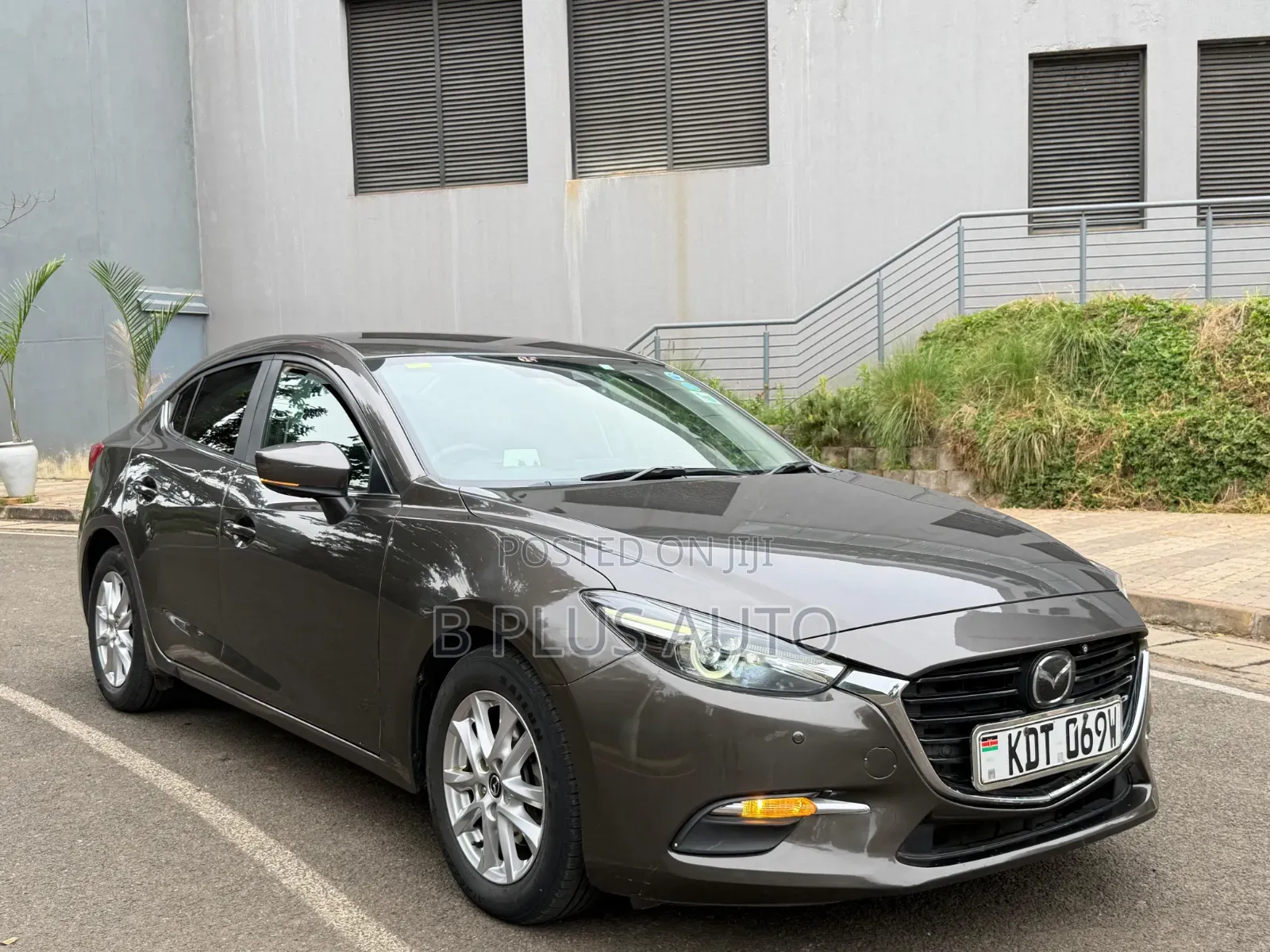 Mazda Axela 2018 Gray
