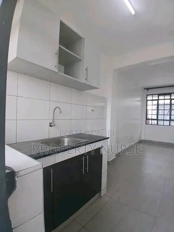 1bdrm Apartment in Gateway Mall Area for rent