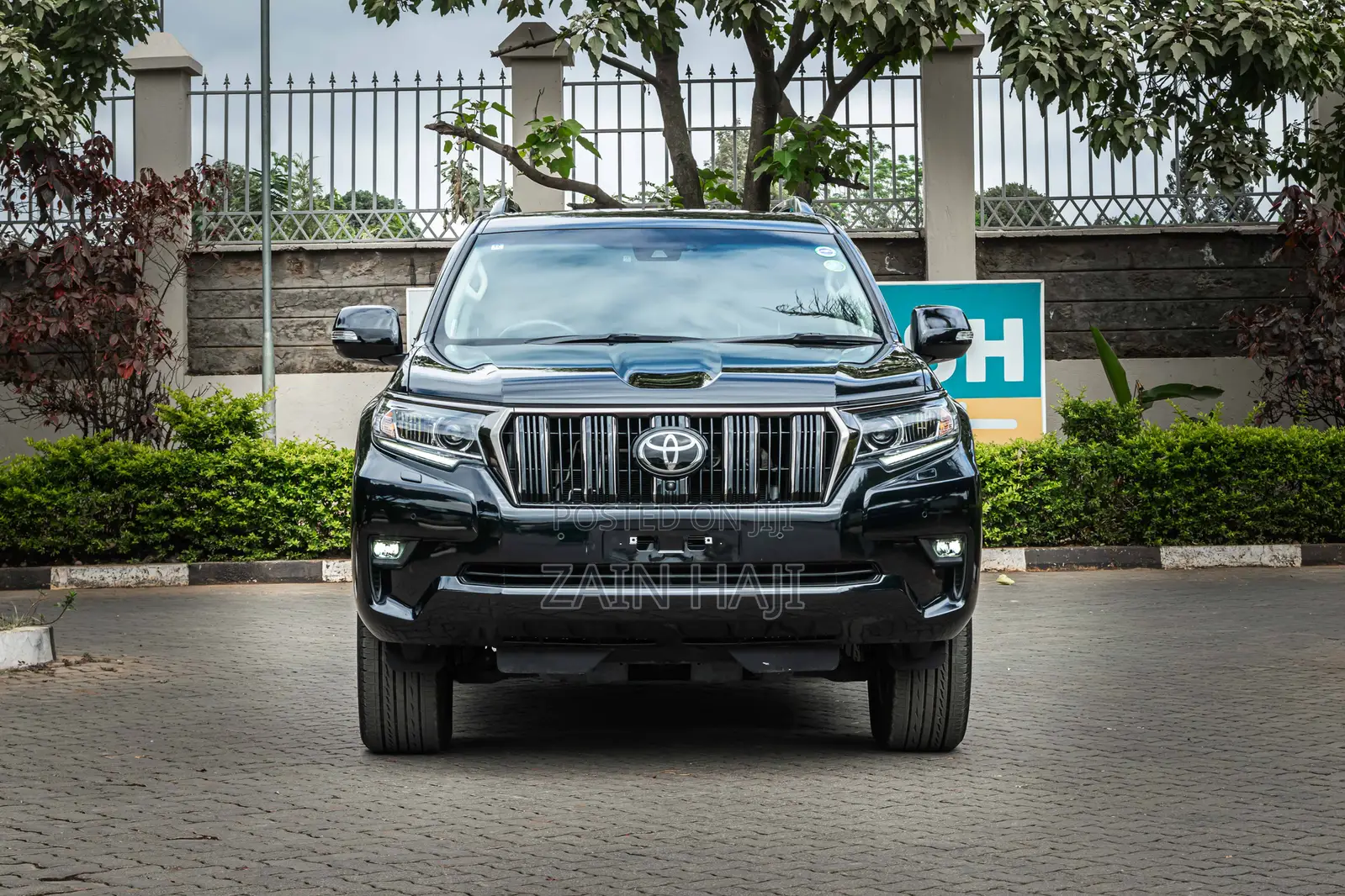 Toyota Land Cruiser Prado 2.7 2020 Black