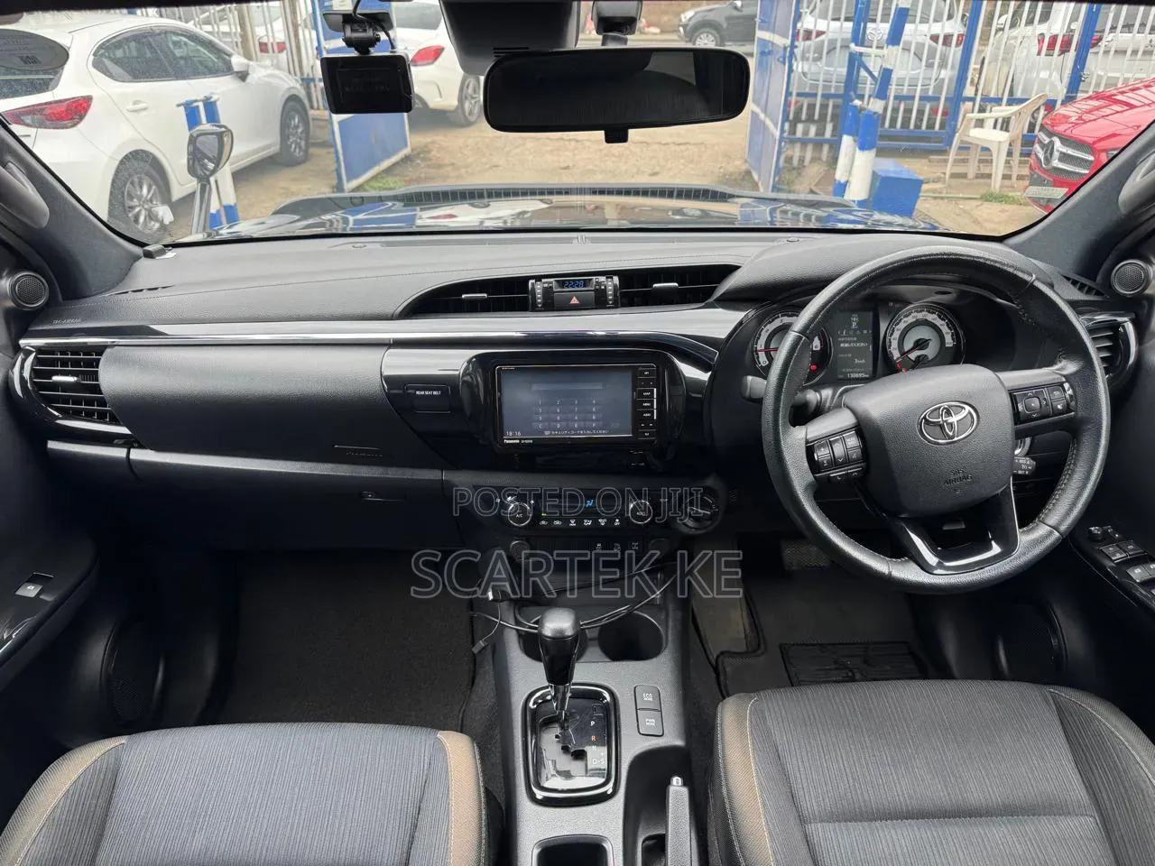 Toyota Hilux 2019 Black