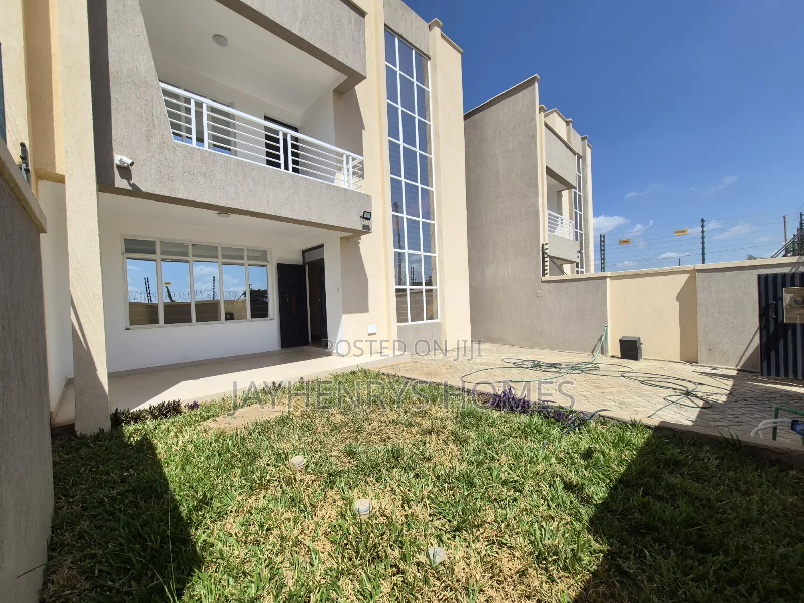 4bdrm House in Ngoingwa Estate for sale