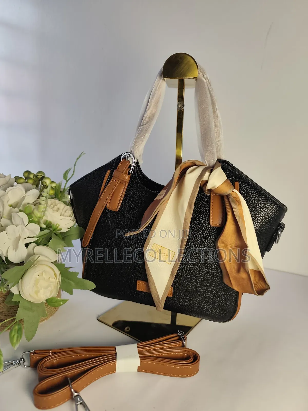 Ladies Black Crossbody Handbag/Affordable Shoulder Bag