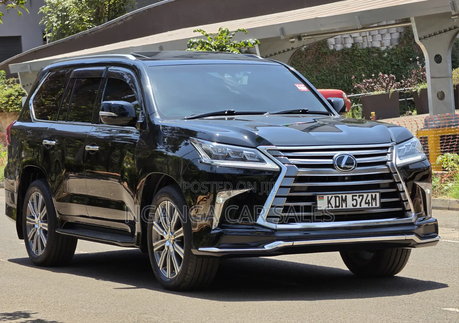 Lexus LX 2016 Black