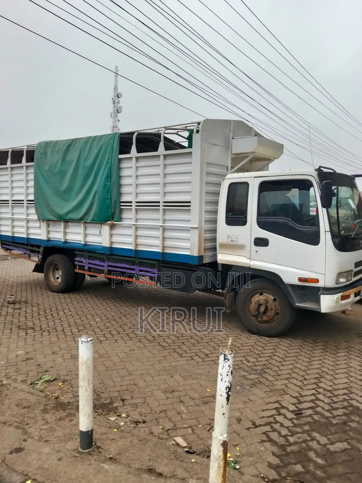 Isuzu FRR  Lorry