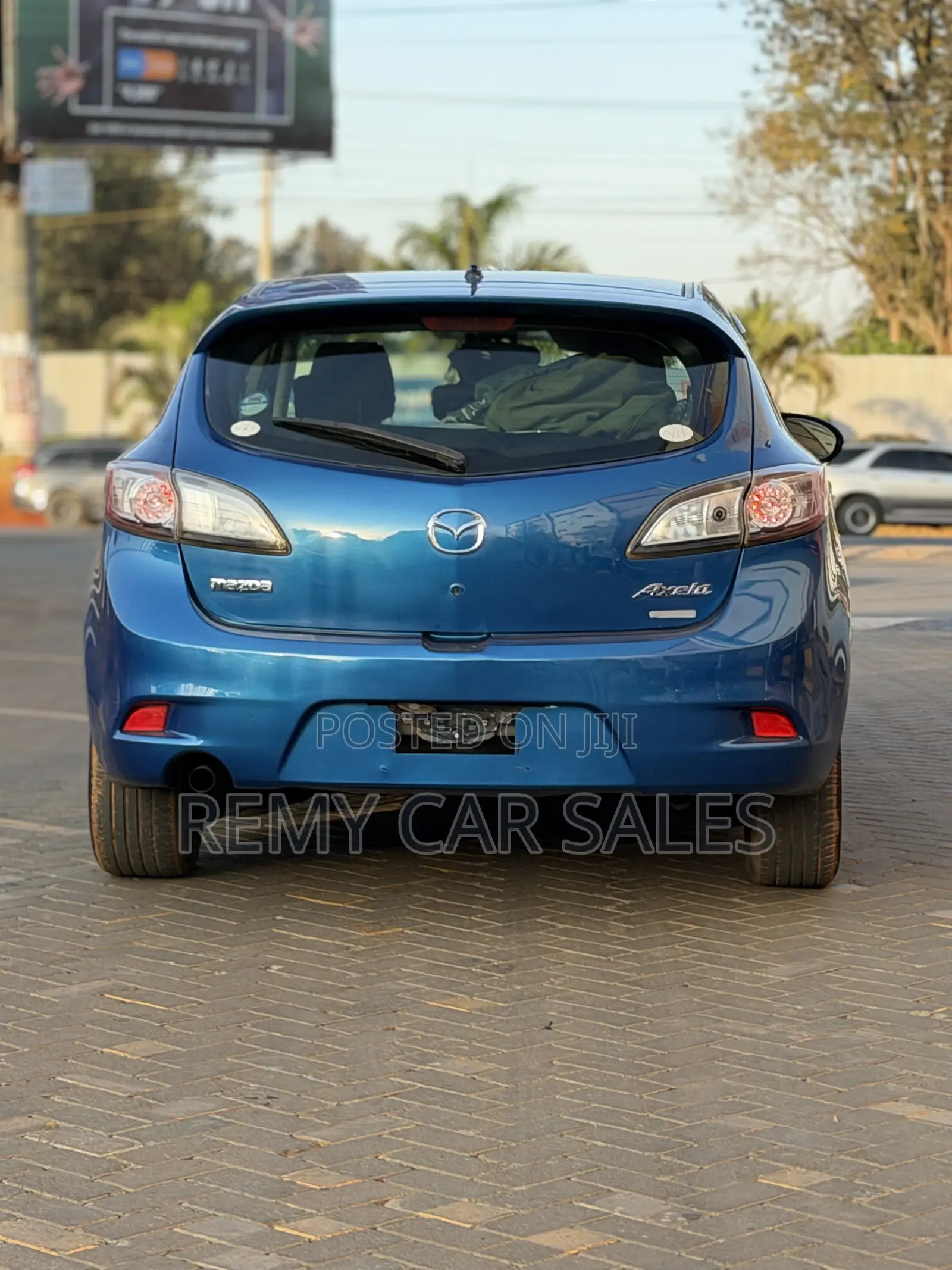 Mazda Axela 2012 Blue