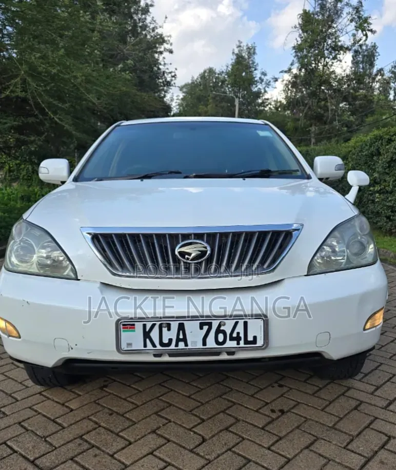 Toyota Harrier 2008 White
