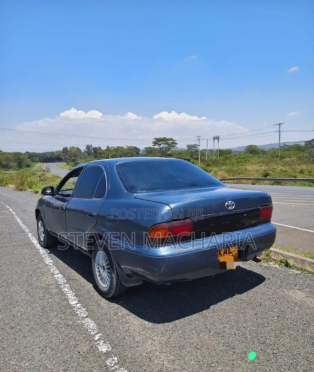 Toyota Corolla 1998 Blue