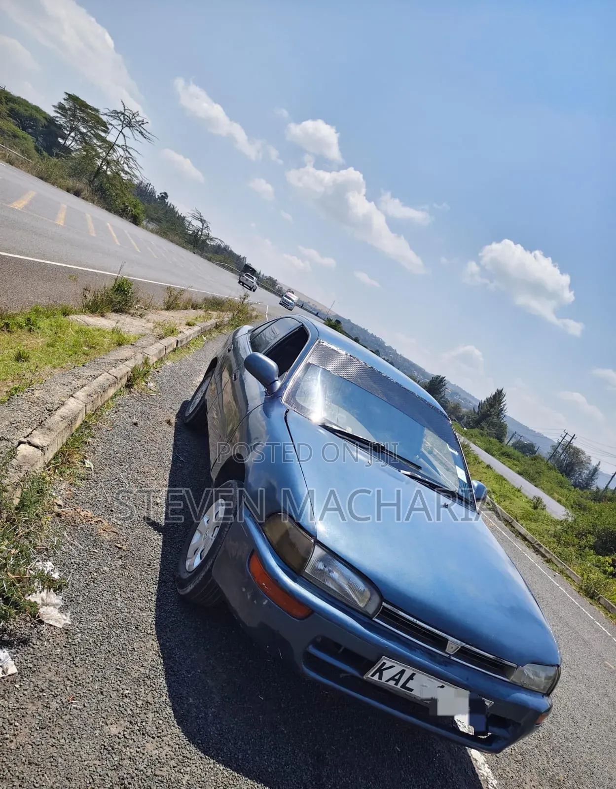 Toyota Corolla 1998 Blue