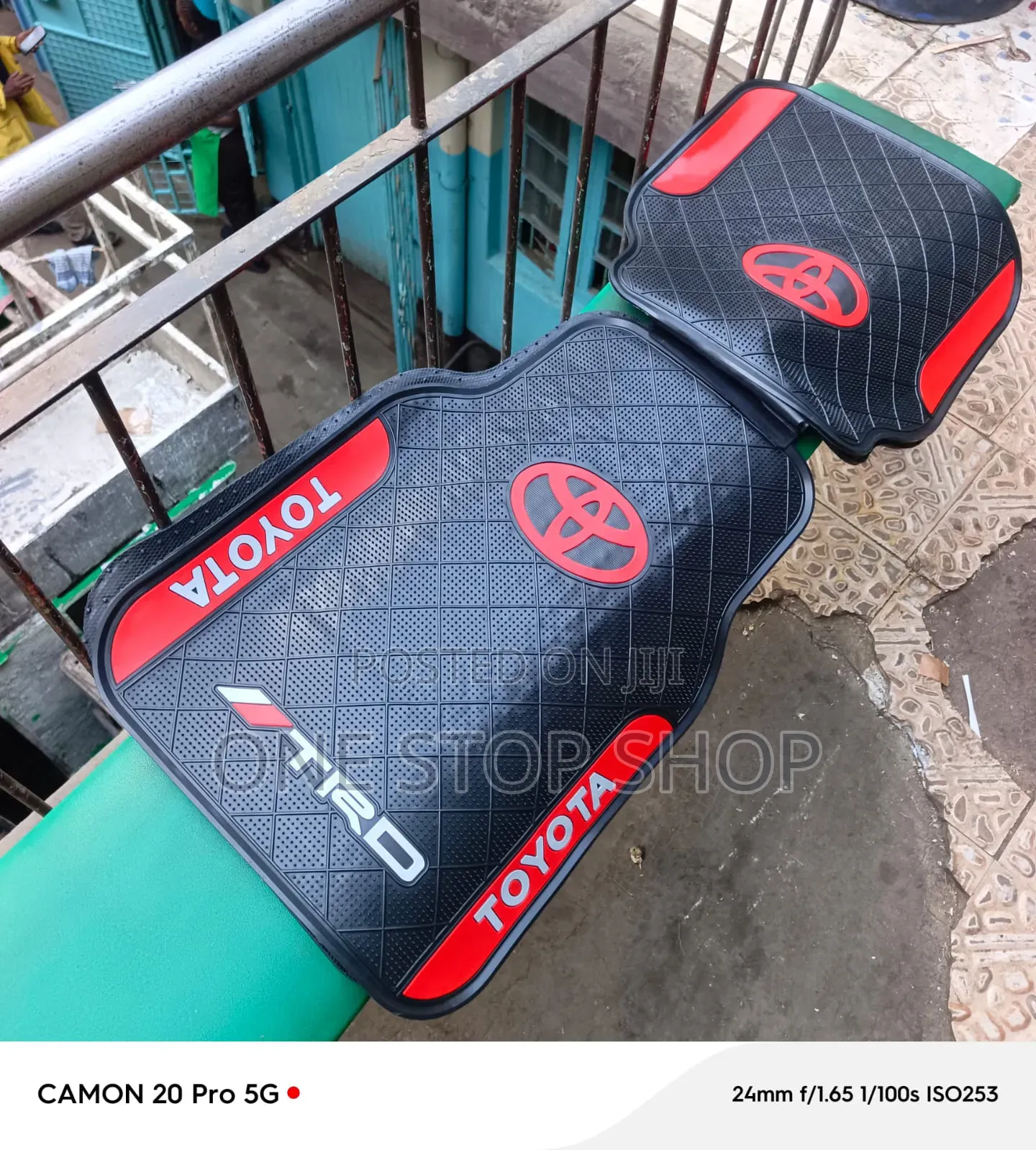 Car Floor Mats With Prominent Toyota& TRD Branding 5pc
