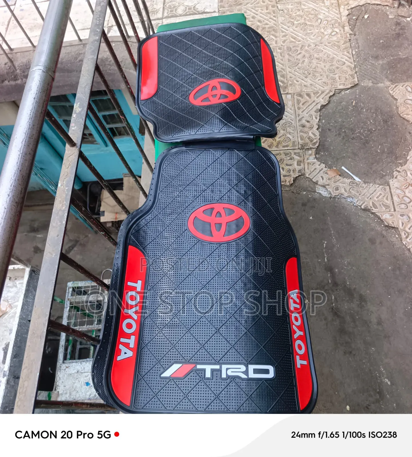Car Floor Mats With Prominent Toyota& TRD Branding 5pc