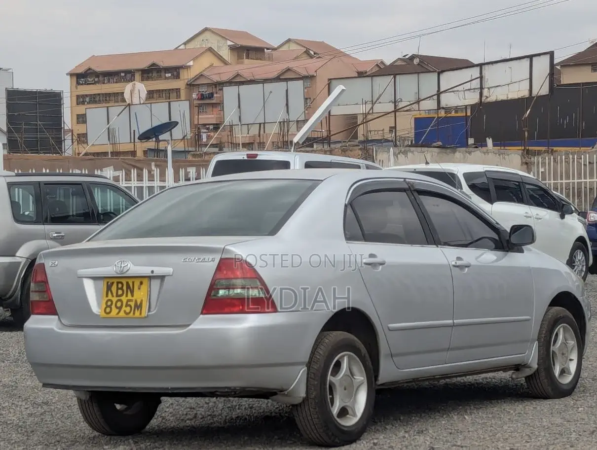 Toyota Corolla 2004 Silver