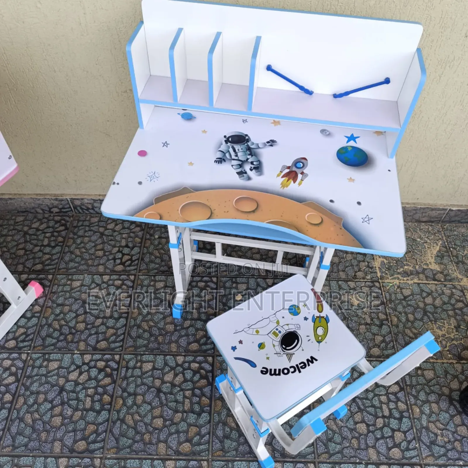 Available Study Table
