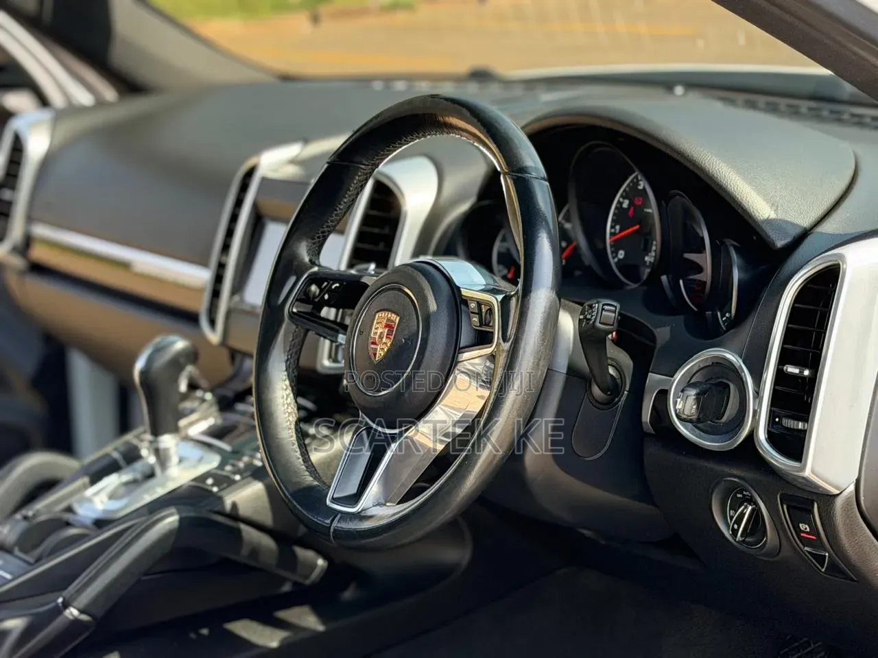 Porsche Cayenne 2015 White