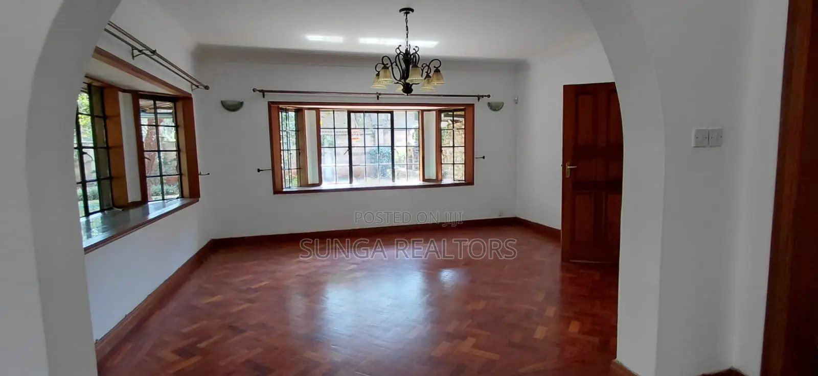 5bdrm House in Runda for rent