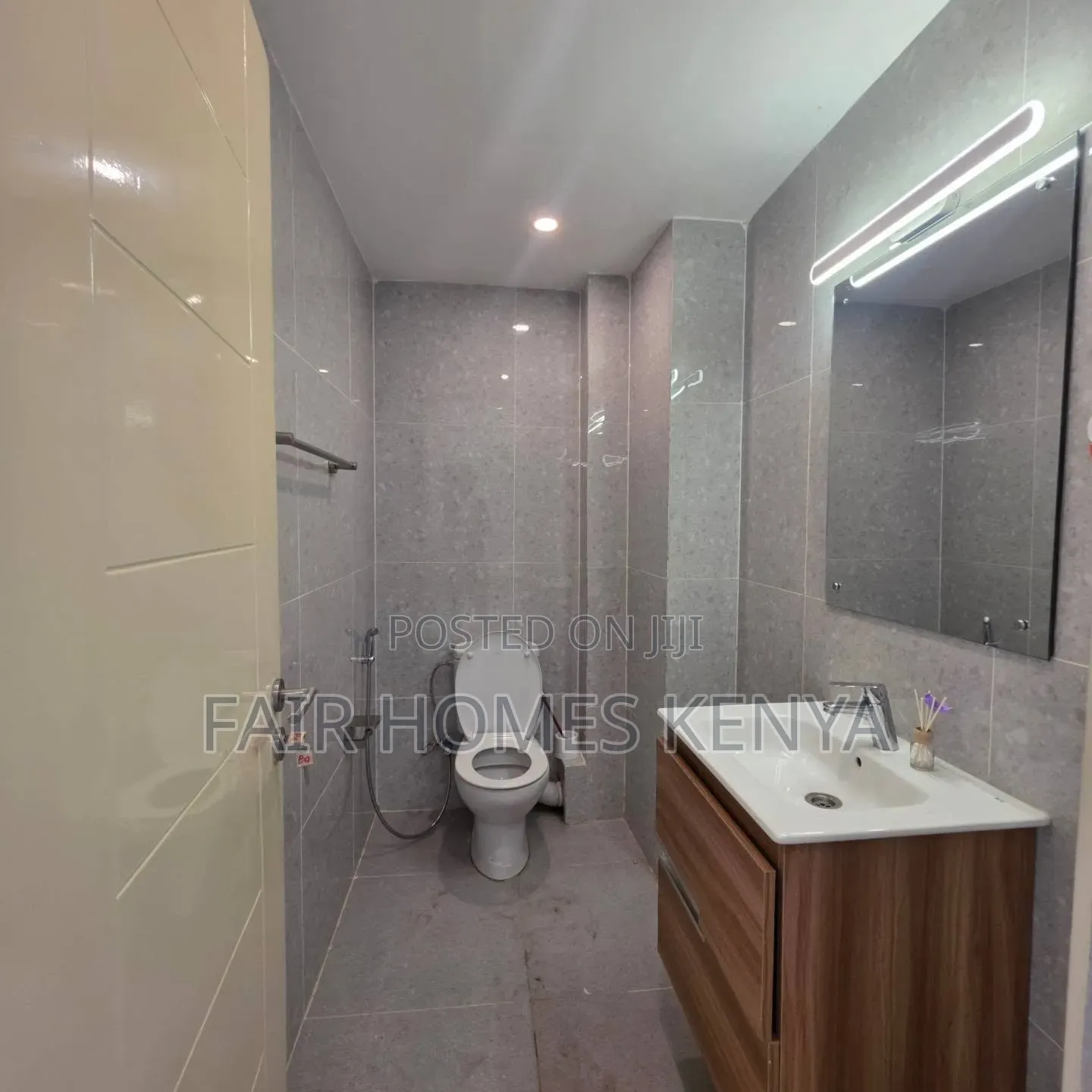 3bdrm Apartment in Othaya Road, Kileleshwa for rent