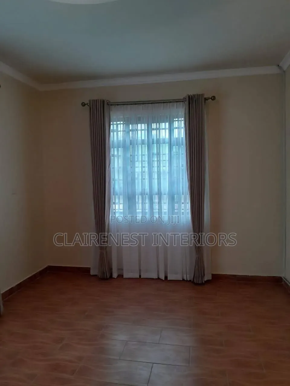 Elegant Curtains for Elegant Living Room Windows