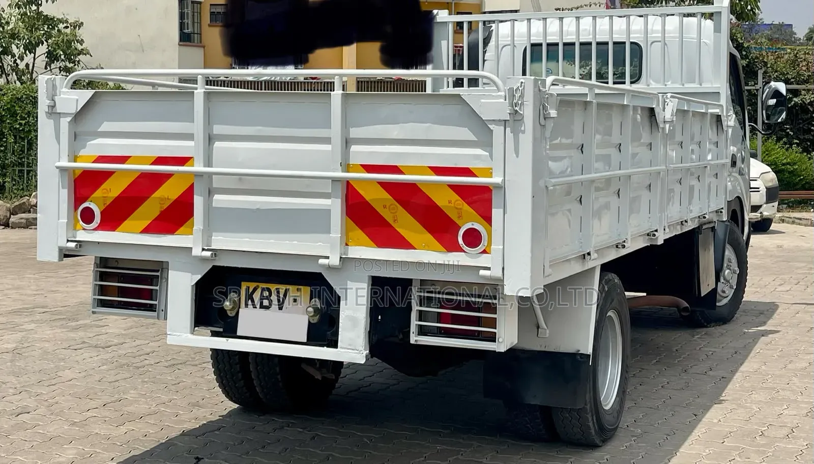 Toyota Dyna 2006 White