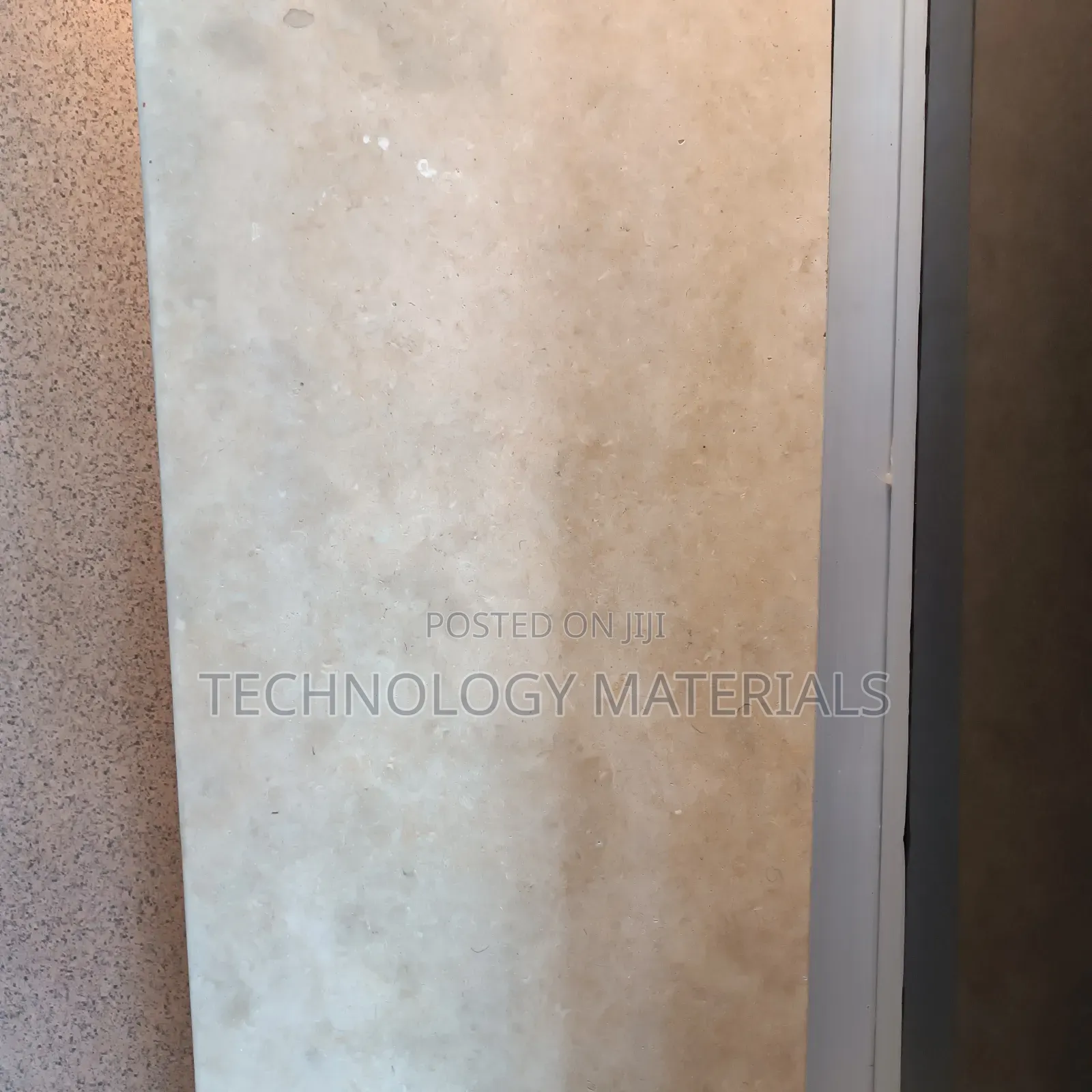 Sollegiato Granite