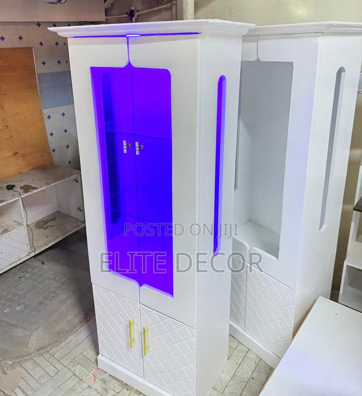Modern Kitchen Cabinet – Stylish & Spacious Storage