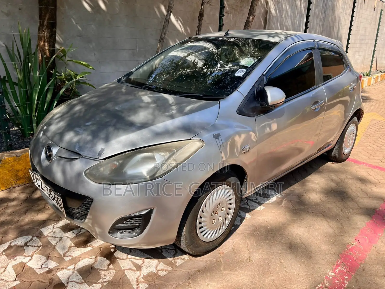 Mazda Demio 2013 Silver