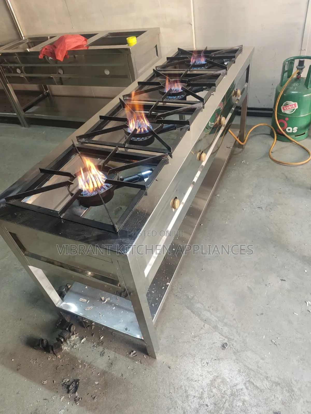 4-Burner Commercial Gas Cooker