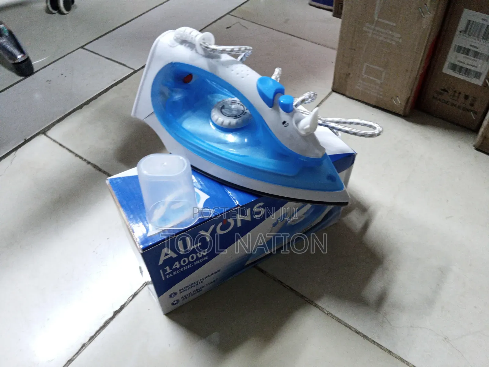 Ailyon Electric Iron
