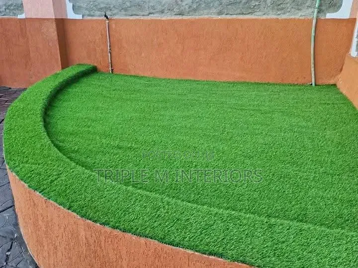 Realistic Artificial Lawn Grass for Beautiful Compounds