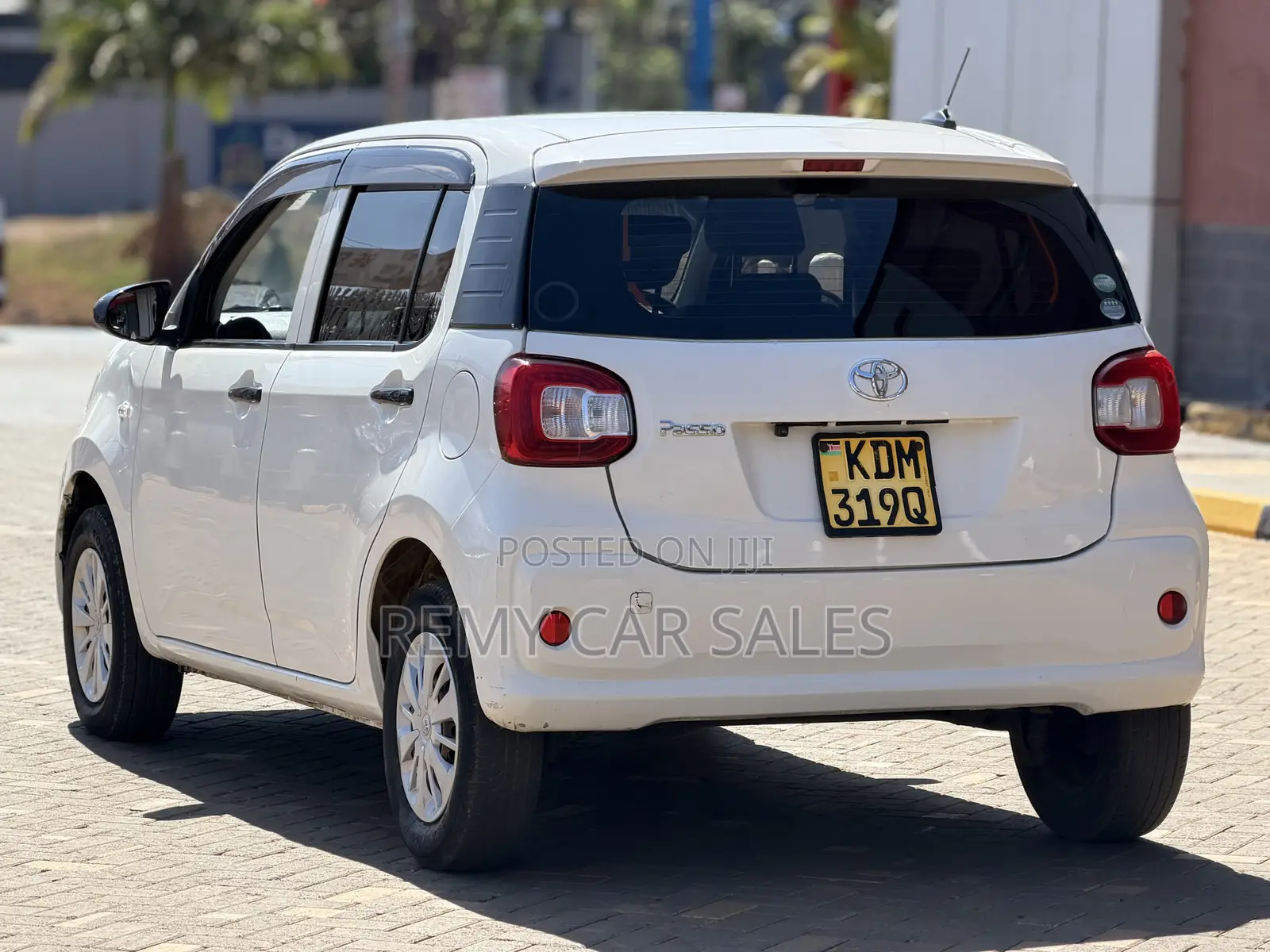 Toyota Passo 2017 White