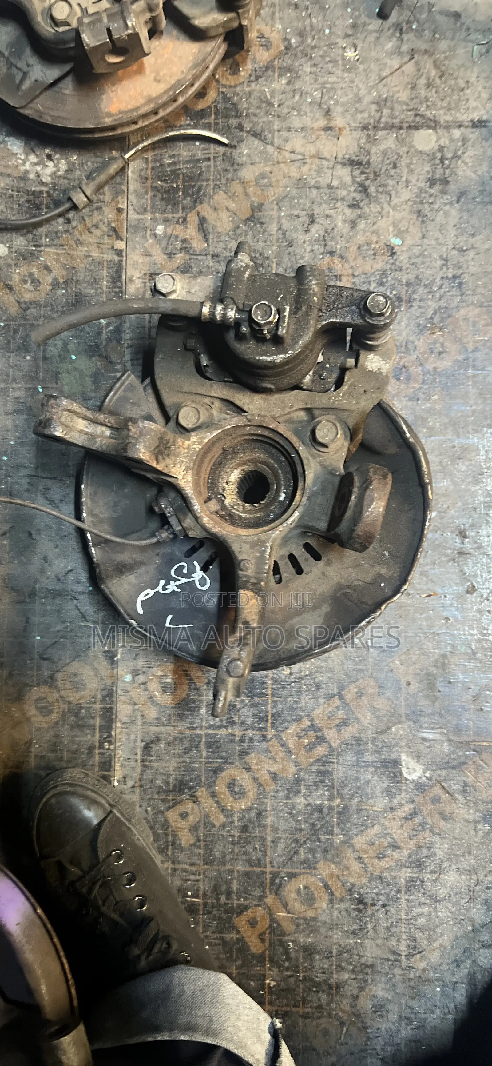 Toyota Passo Front Hub/Calliper Disc