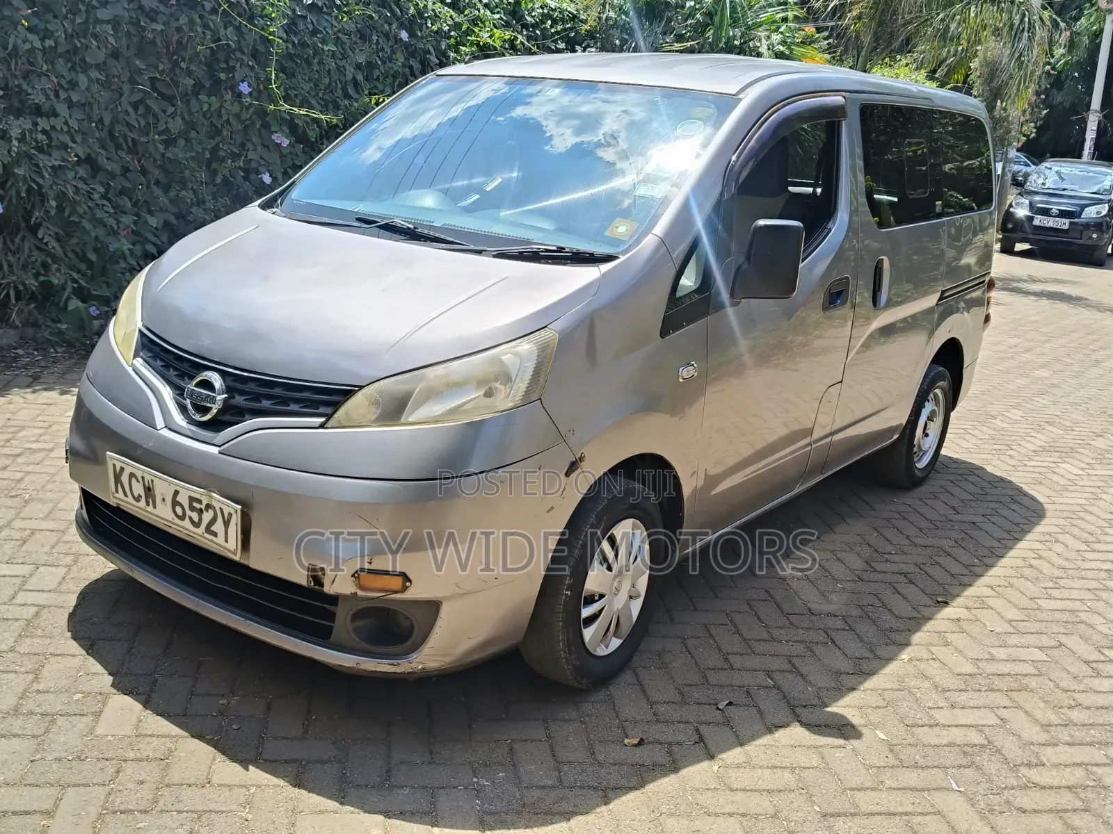 Nissan NV200 2012 Silver