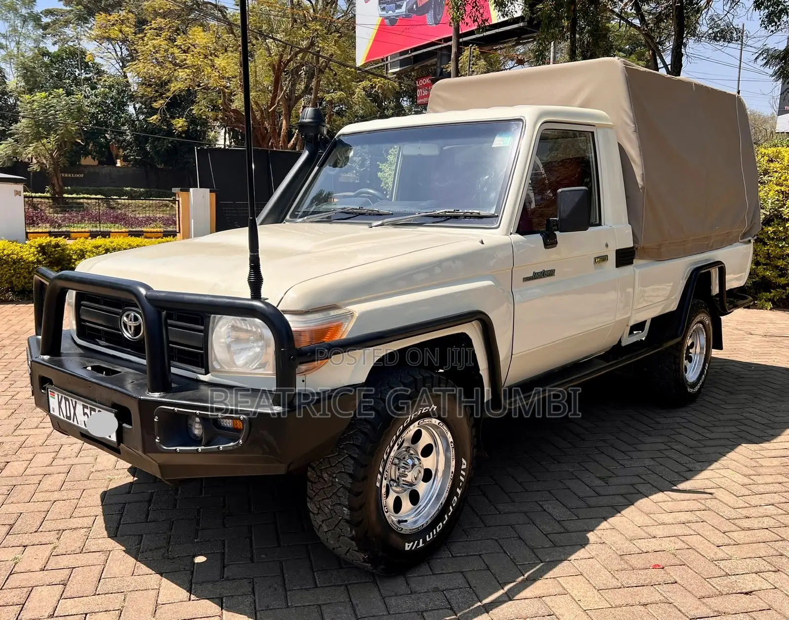 Toyota Land Cruiser 79 Series 2016 Beige