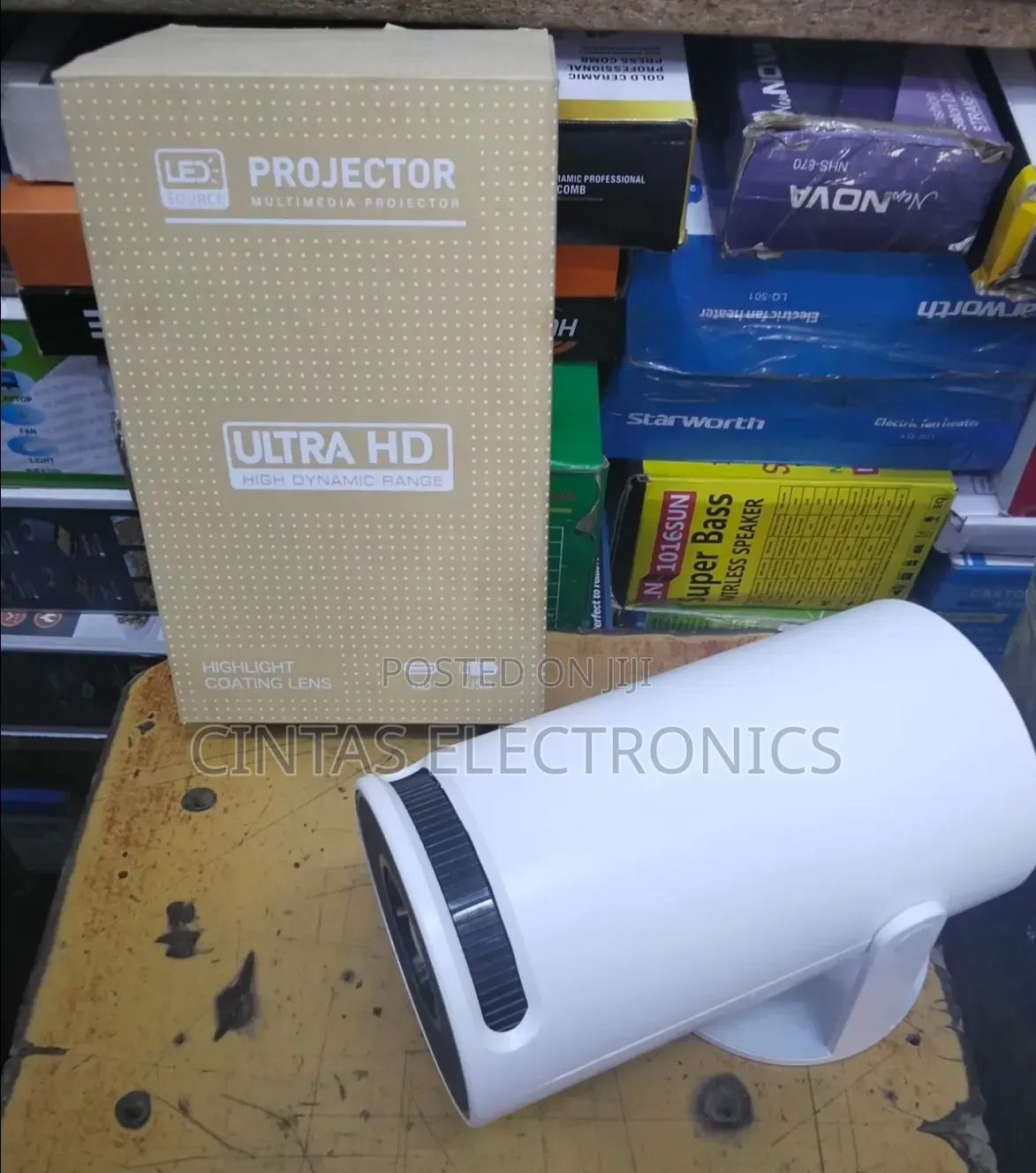 Ultra HD Multimedia Projector
