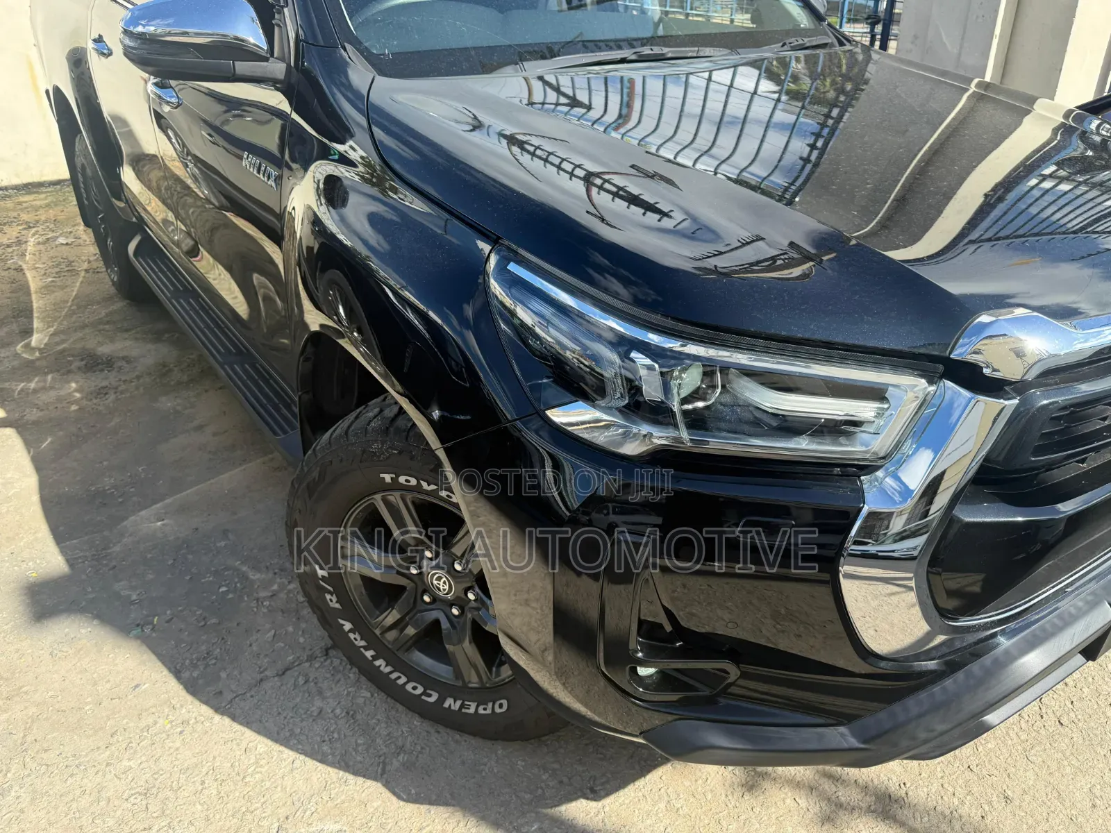 Toyota Hilux 2020 Black