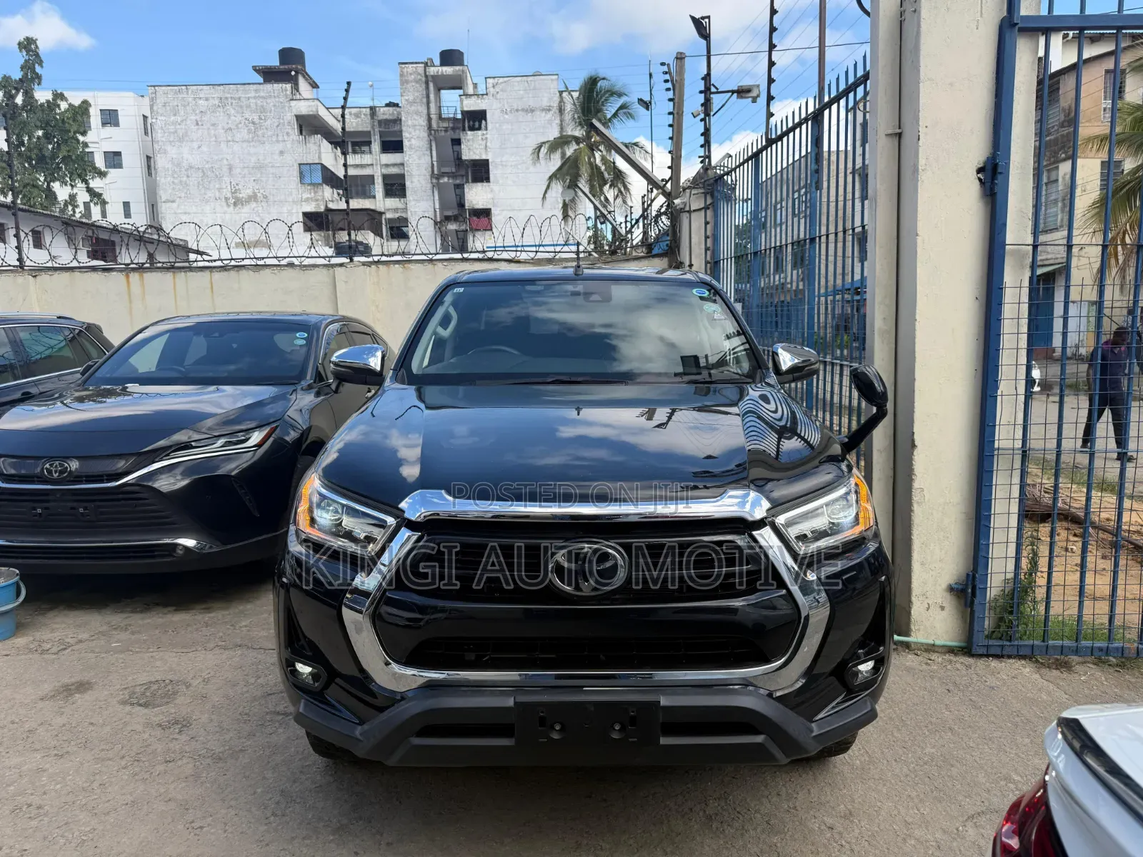 Toyota Hilux 2020 Black