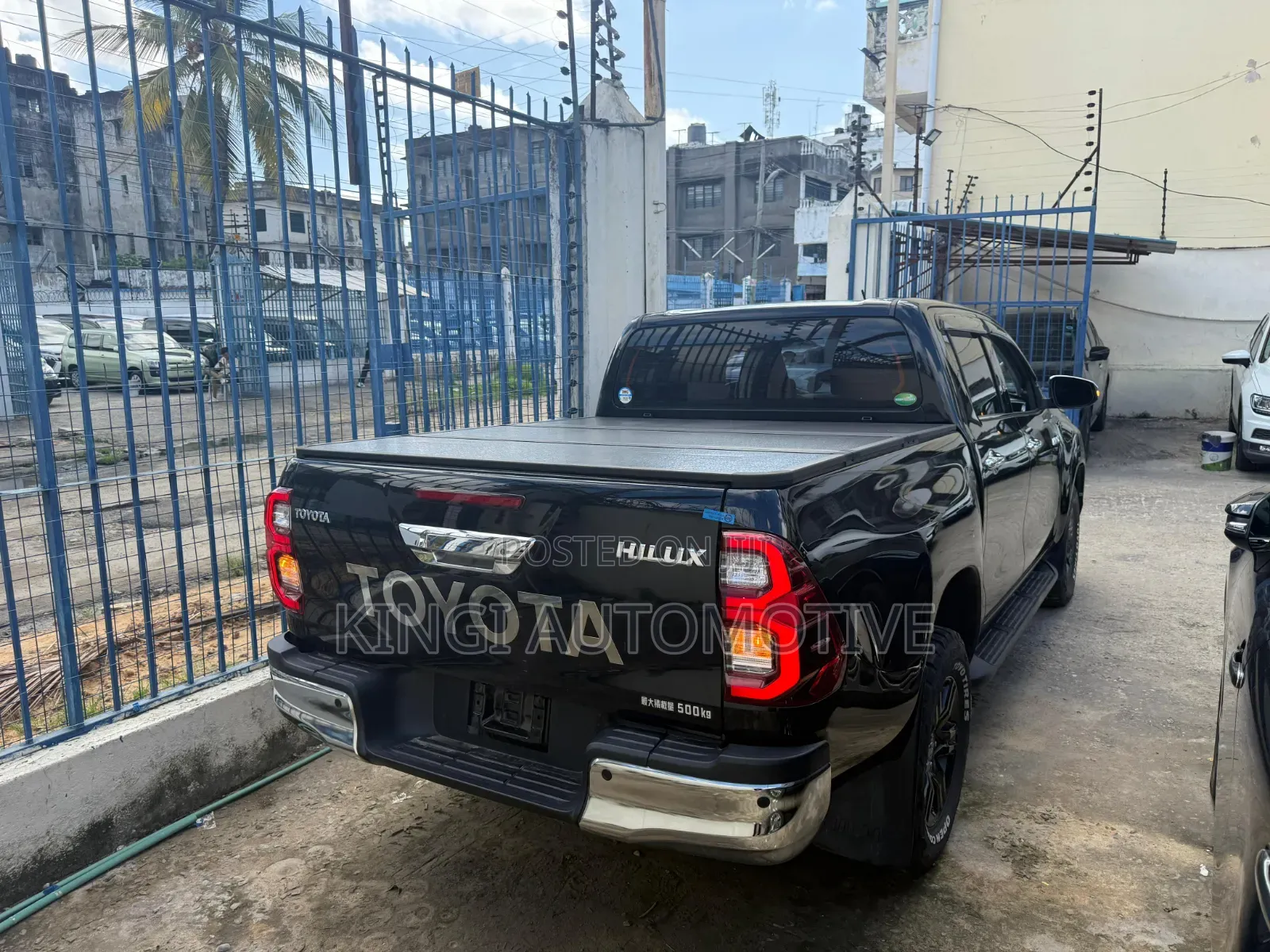 Toyota Hilux 2020 Black