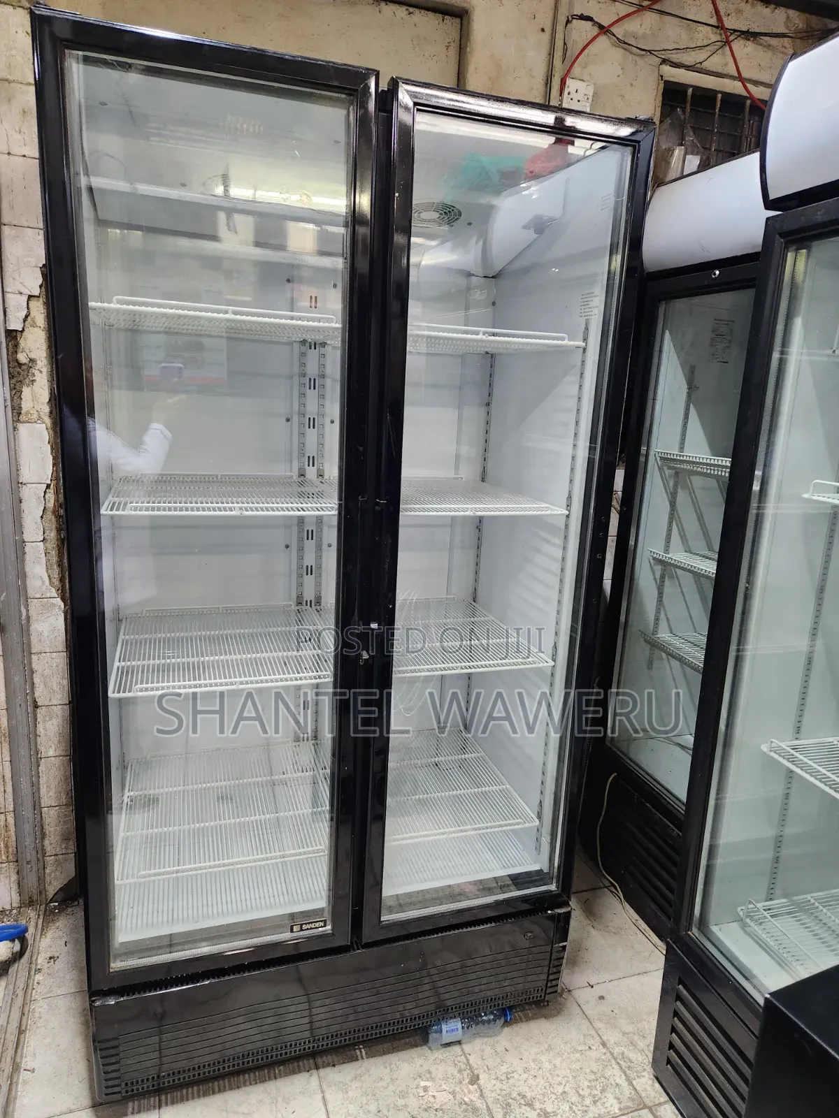 Affordable Display Chiller 1000litres