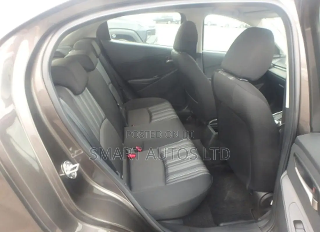 Mazda 2 2019 Brown
