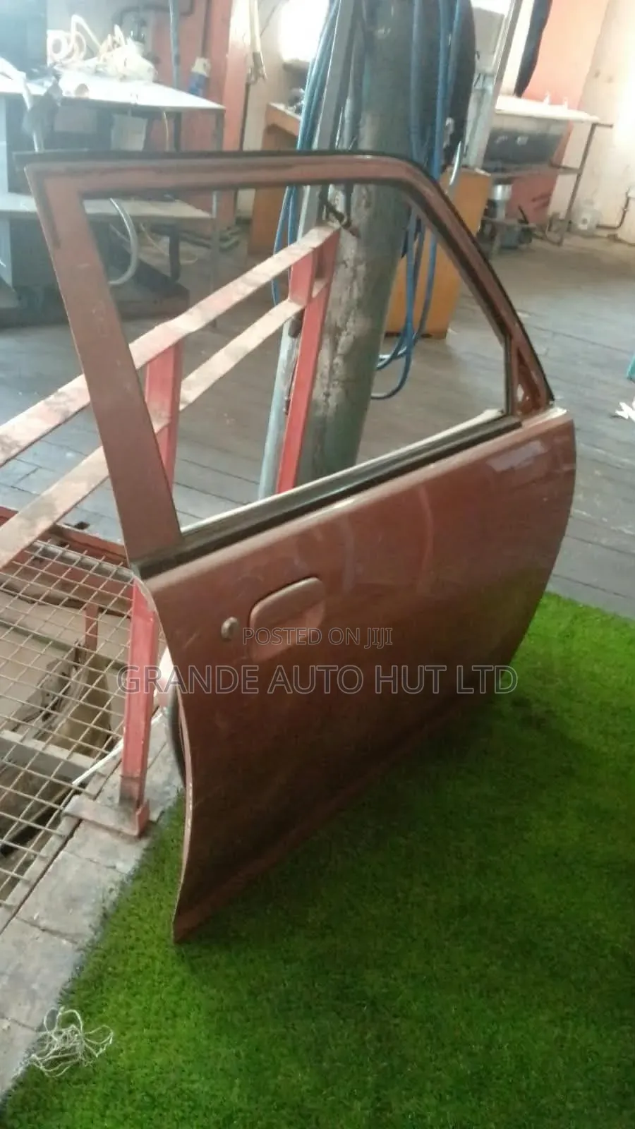 Suzuki Alto  Door Front Right