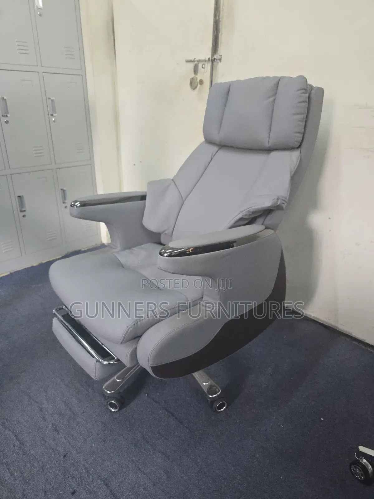 Executive Reclining Office Chair