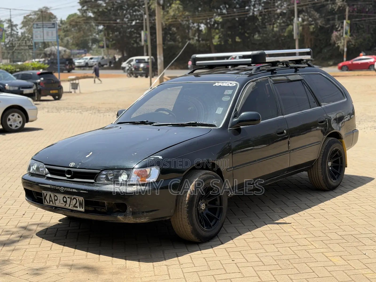 Toyota Corolla 2000 Gray