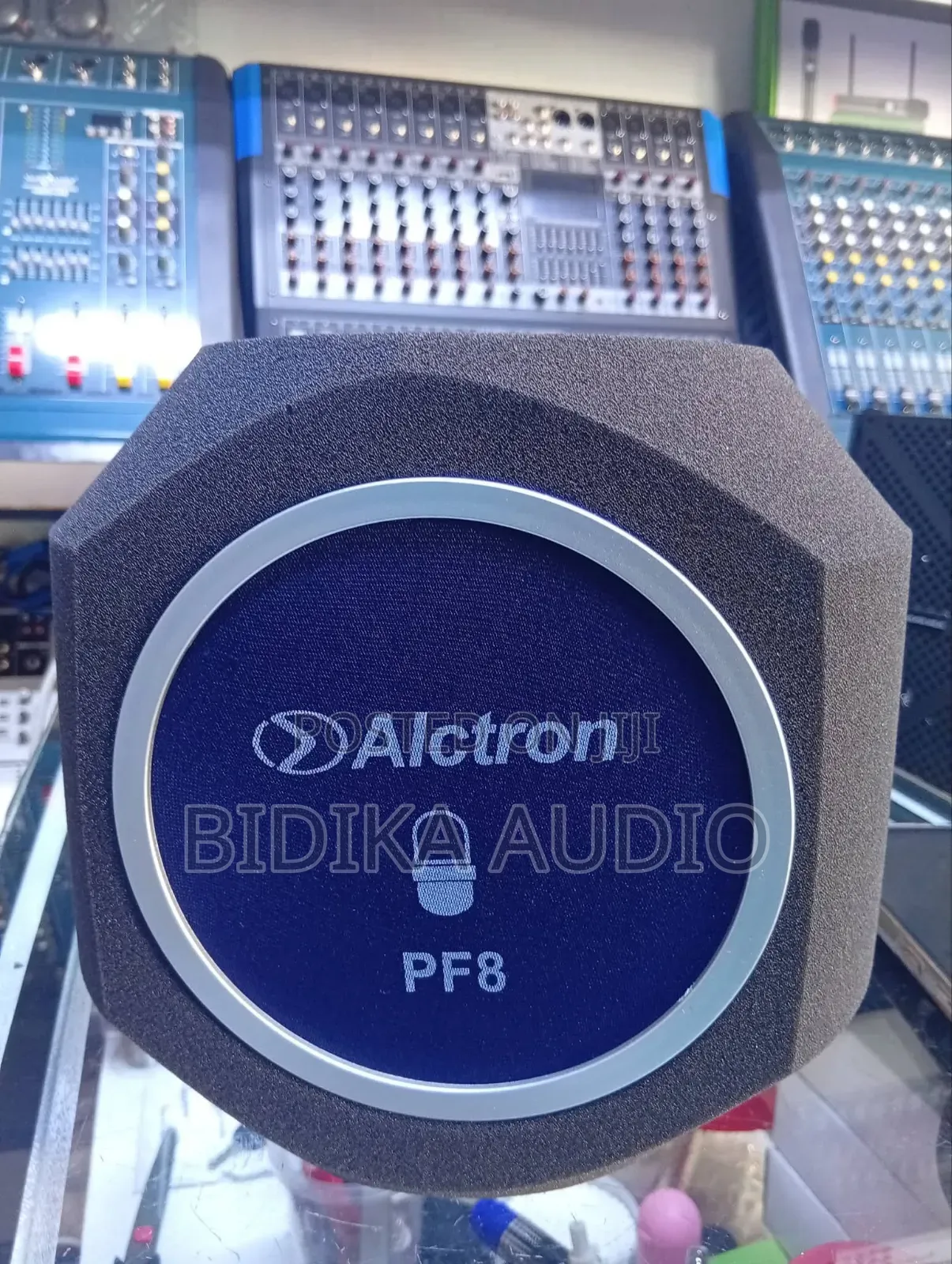 Alctron PF8 Portable Studio Microphone Isolation Shield & Pop Filter