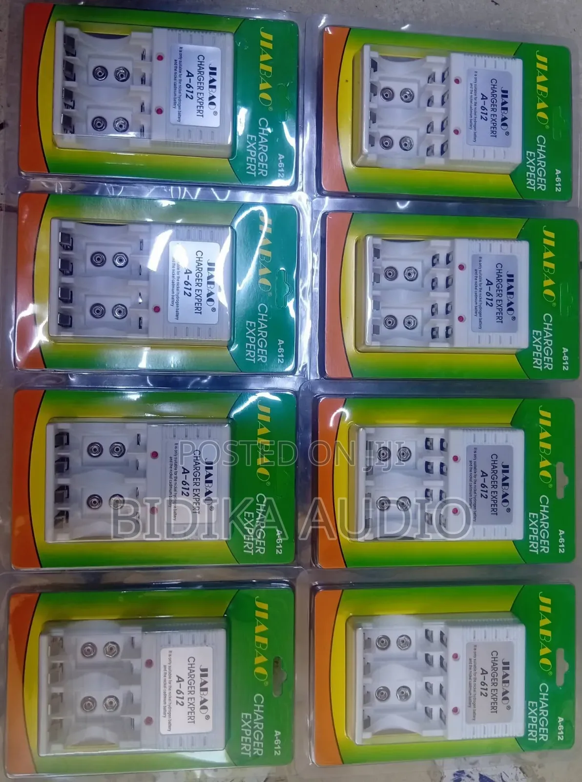 Jiabao a-612 Universal 3-in-1 Battery Charger for AA, AAA & 9V Battery