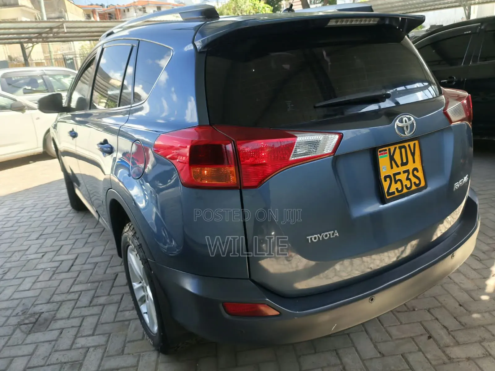 Toyota RAV4 2012 Blue