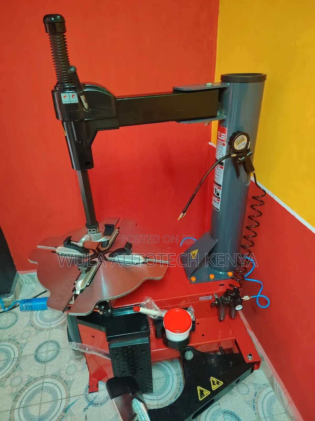 Professional Tyre Shops Heavy Duty Tyre Changer STC-768 Machine