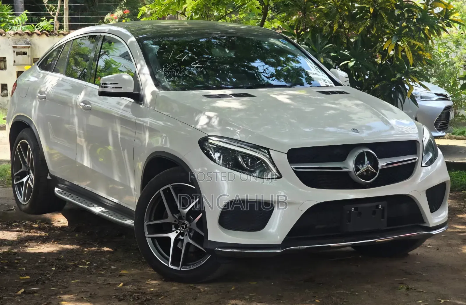 Mercedes-Benz GLE-Class 2019 White
