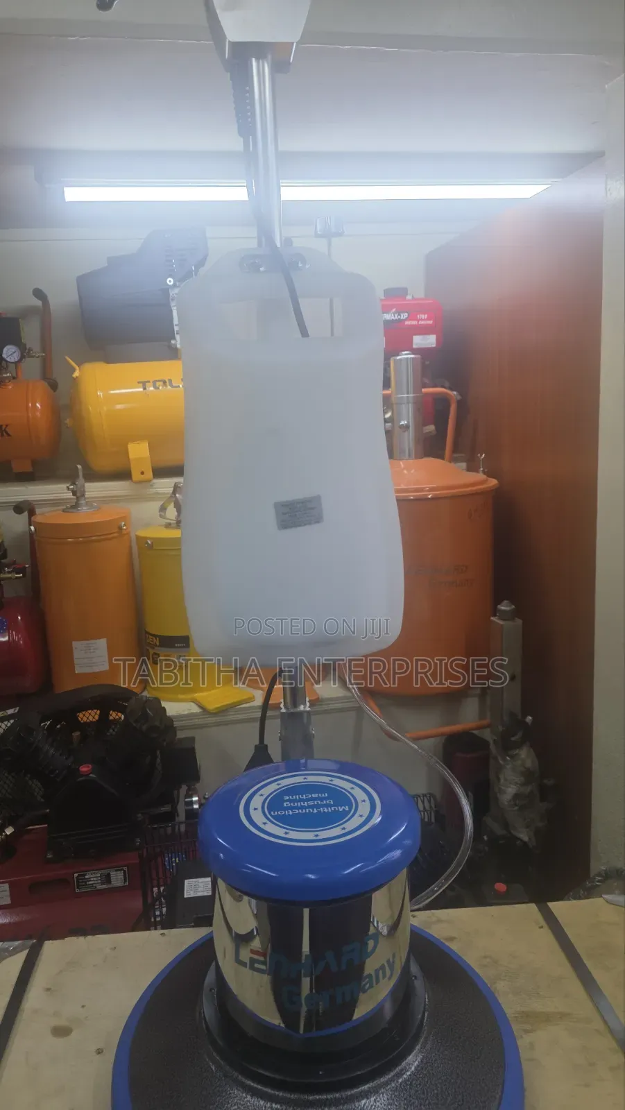 Floor Scrubber/Multifunctional Brushing Machine