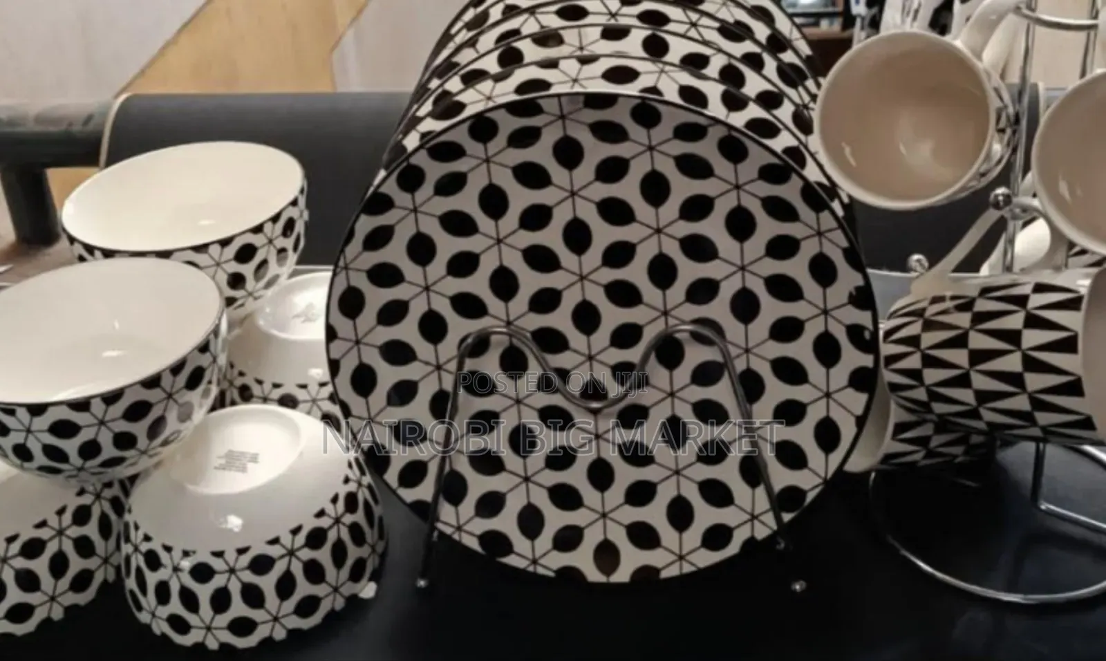 18pcs Dinner Set