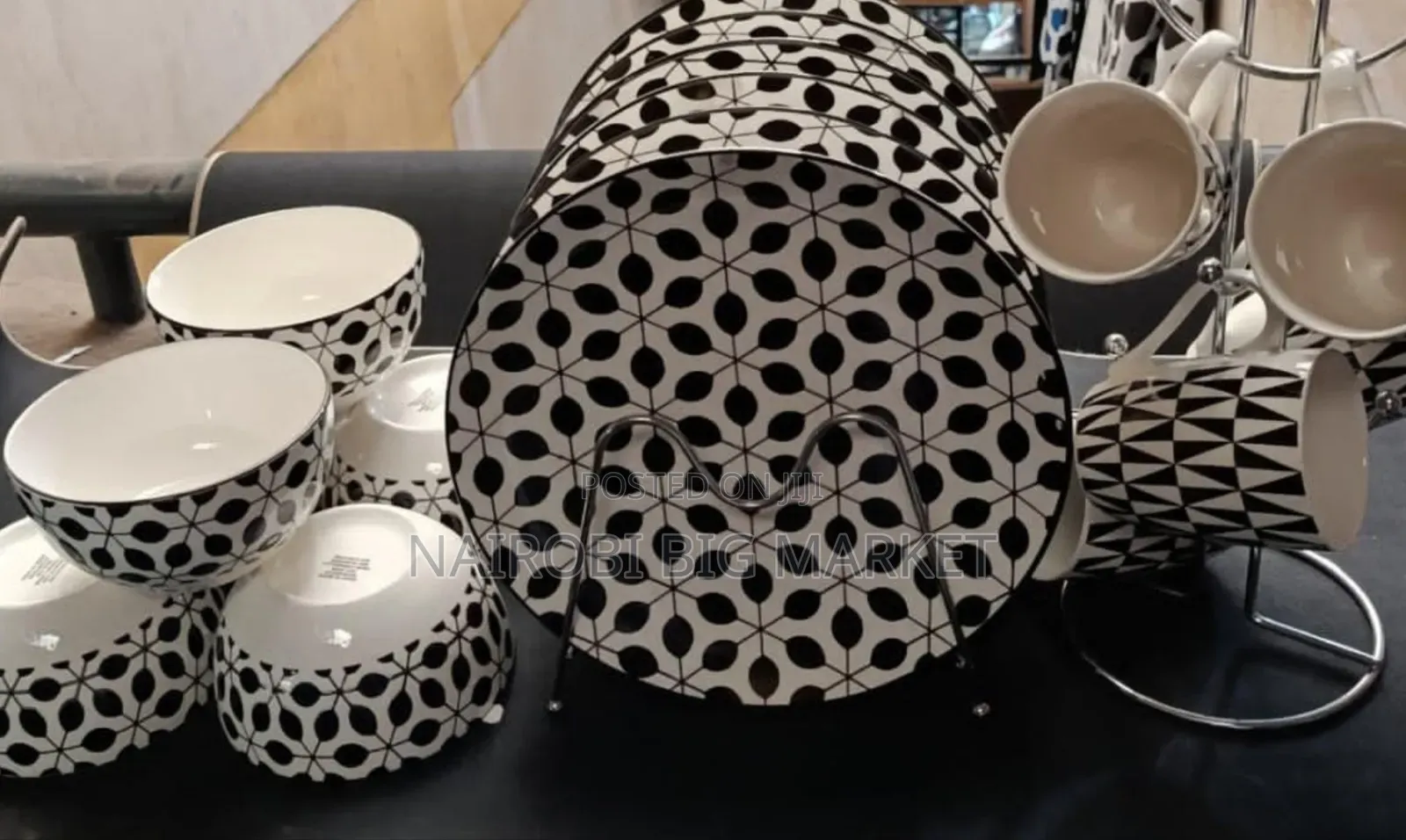 18pcs Dinner Set