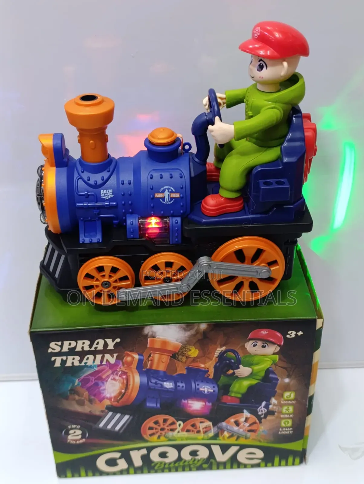 🔵Electric Train
🟢with Smoke Effect.
🟣battery Operated