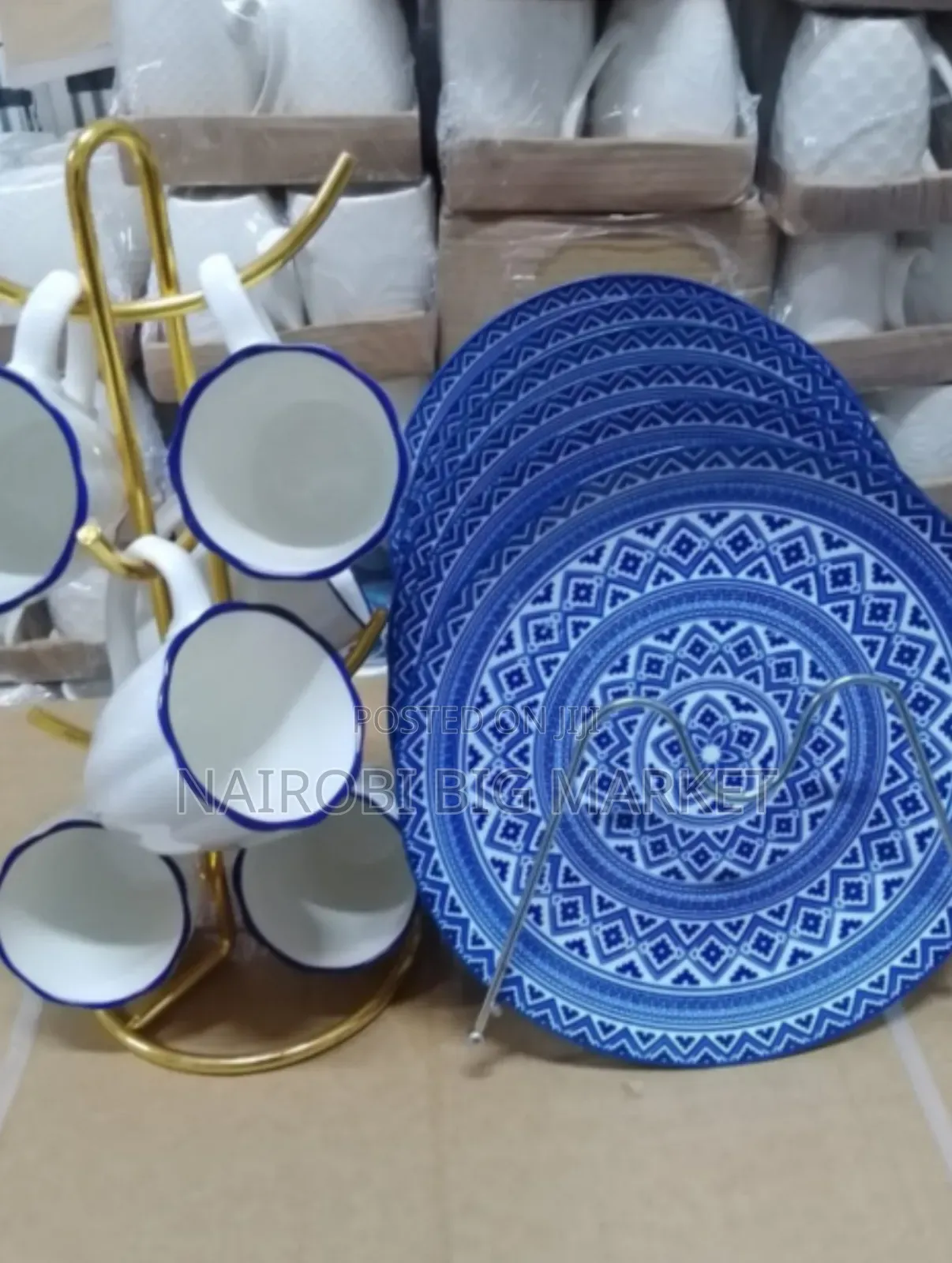 Classy 12pcs Set